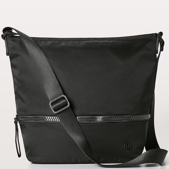 lululemon cross body bag